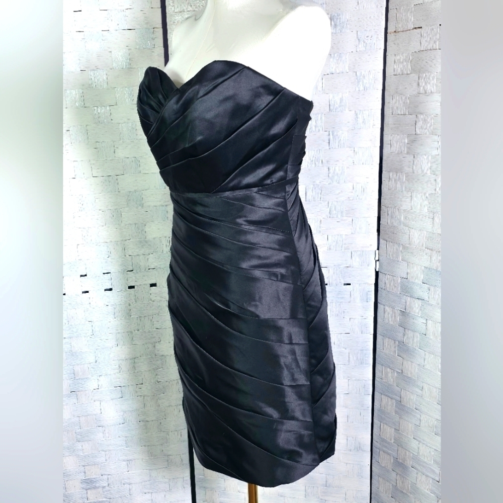 ANDREW ADELA Strapless Dress